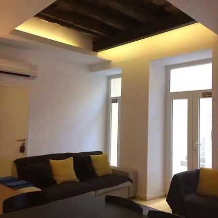 Apartment Chiado Loreto Lisbon